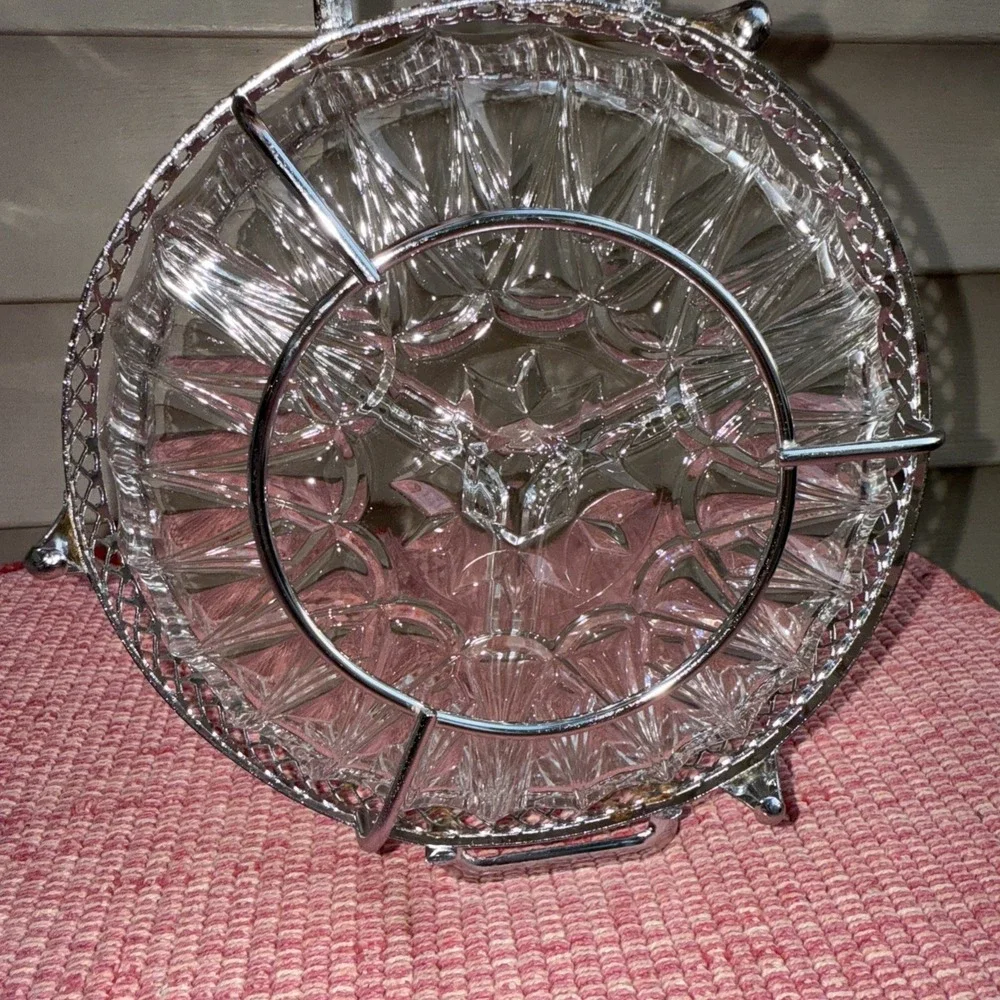 Vintage ROUND Glass 3 PART CANDY or RELISH DISH in METAL CADDY‎ BASKET